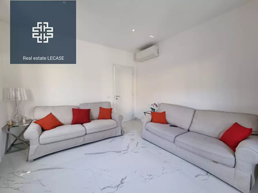 Immagine 25 di Villa in affitto  in Via Quattro Novembre a Forte Dei Marmi