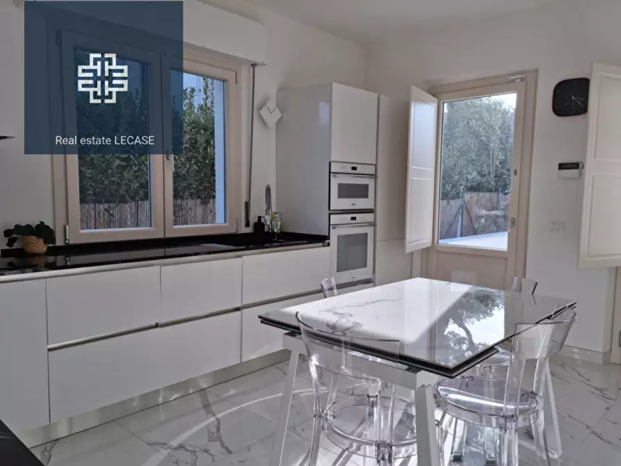 Immagine 26 di Villa in affitto  in Via Quattro Novembre a Forte Dei Marmi