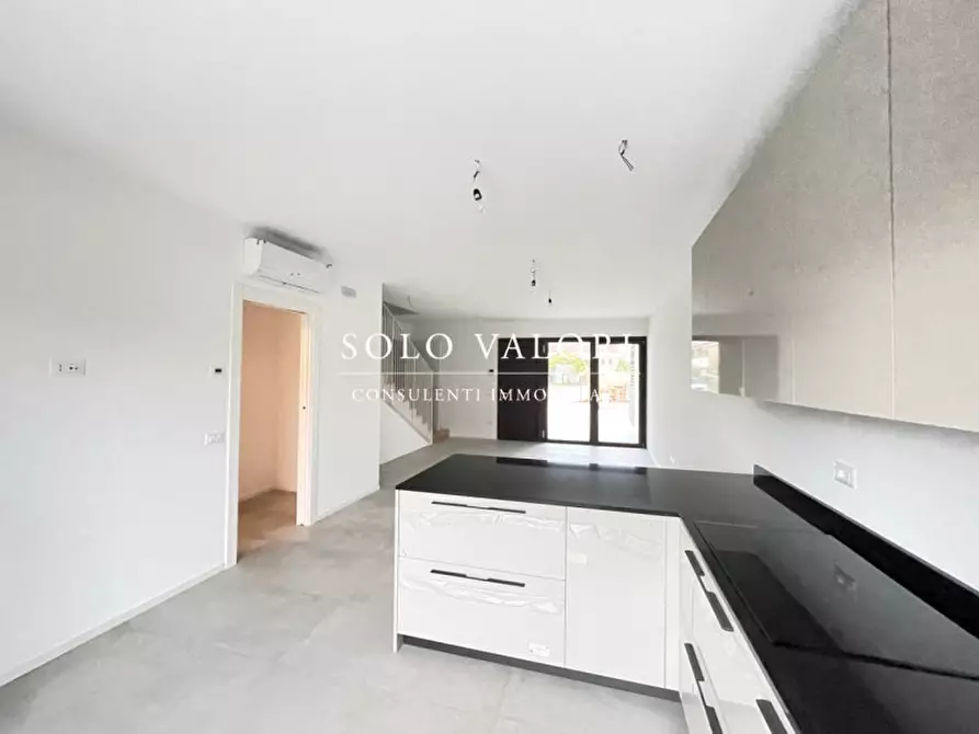 Immagine 1 di Villetta a schiera in vendita  a Resana