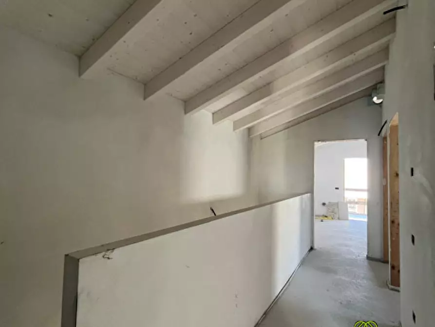 Immagine 11 di Casa trifamiliare in vendita  a Camponogara