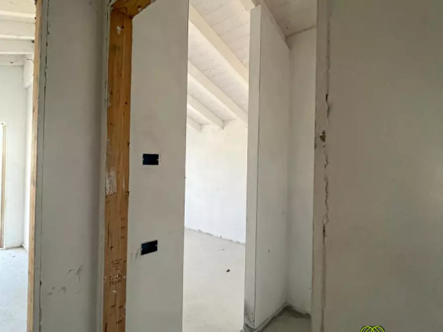 Immagine 12 di Casa trifamiliare in vendita  a Camponogara