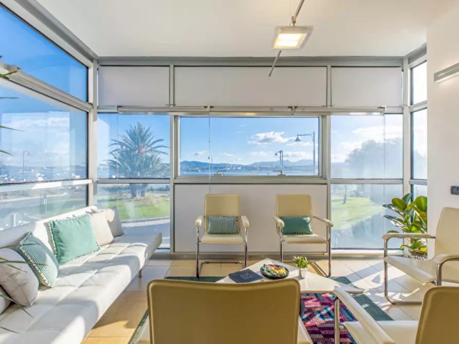 Immagine 7 di Ufficio in affitto  in via genova 59 a Olbia