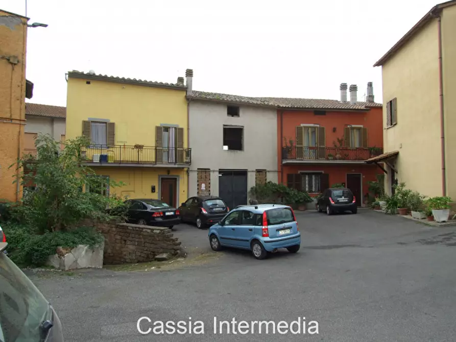 Immagine 2 di Villetta a schiera in vendita  in Via delle Cascine a Castel Sant'elia