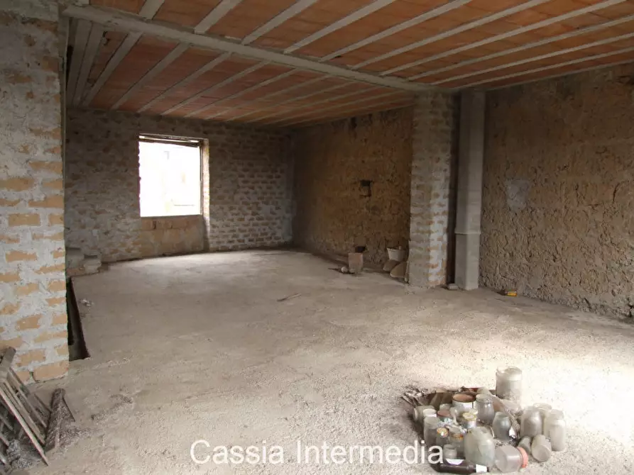 Immagine 8 di Villetta a schiera in vendita  in Via delle Cascine a Castel Sant'elia