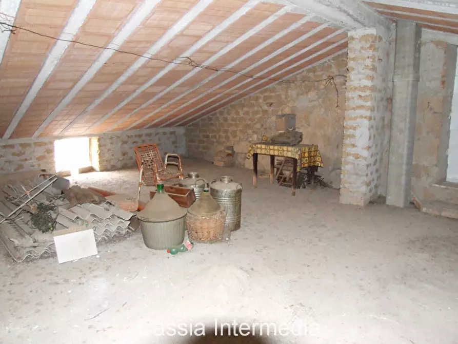 Immagine 10 di Villetta a schiera in vendita  in Via delle Cascine a Castel Sant'elia