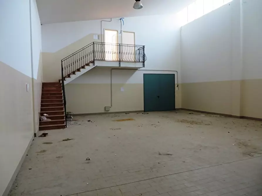 Immagine 6 di Magazzino in vendita  in via Mori n. 6 a Budrio