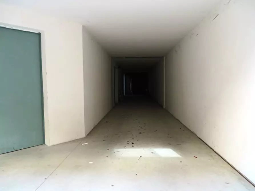 Immagine 8 di Magazzino in vendita  in via Mori n. 6 a Budrio