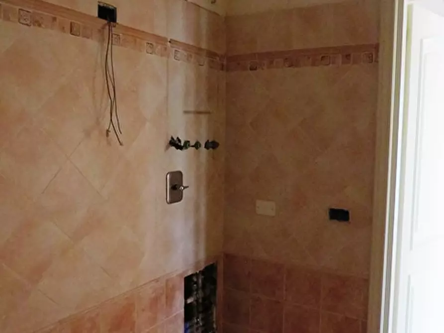 Immagine 10 di Magazzino in vendita  in via Mori n. 6 a Budrio