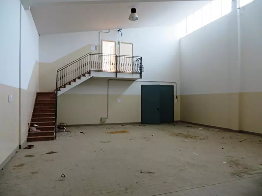 Immagine 11 di Magazzino in vendita  in via Mori n. 6 a Budrio