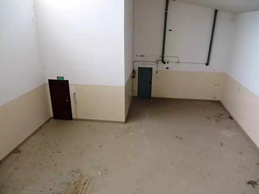 Immagine 16 di Magazzino in vendita  in via Mori n. 6 a Budrio