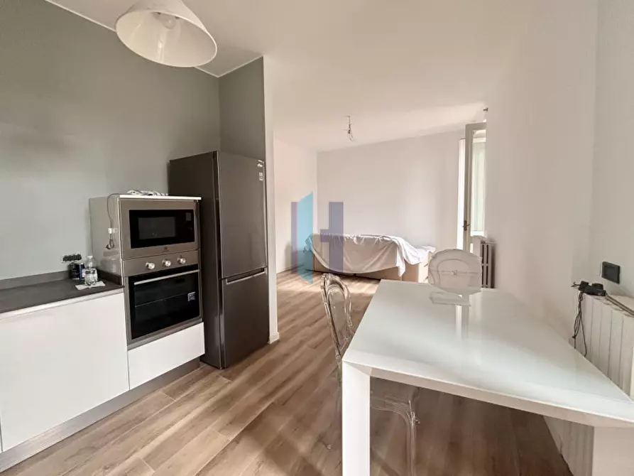 Immagine 3 di Appartamento in affitto  a Brescia