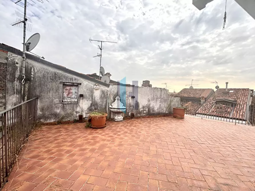 Immagine 13 di Appartamento in affitto  a Brescia