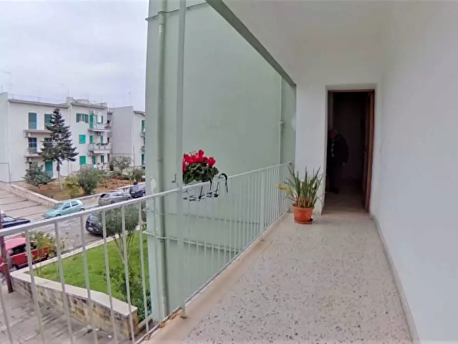 Immagine 3 di Appartamento in vendita  in De Gasperi a Fasano