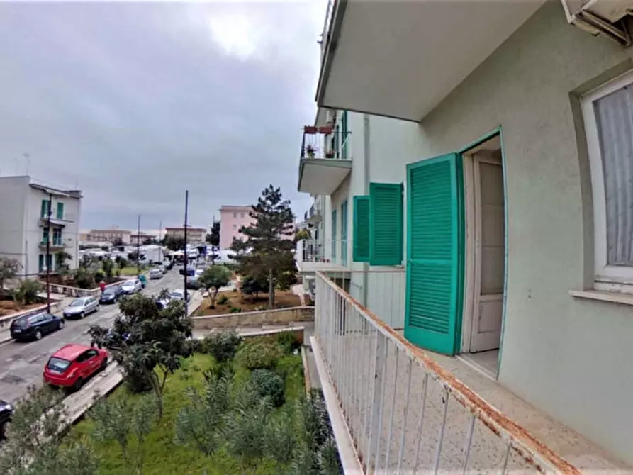 Immagine 12 di Appartamento in vendita  in De Gasperi a Fasano