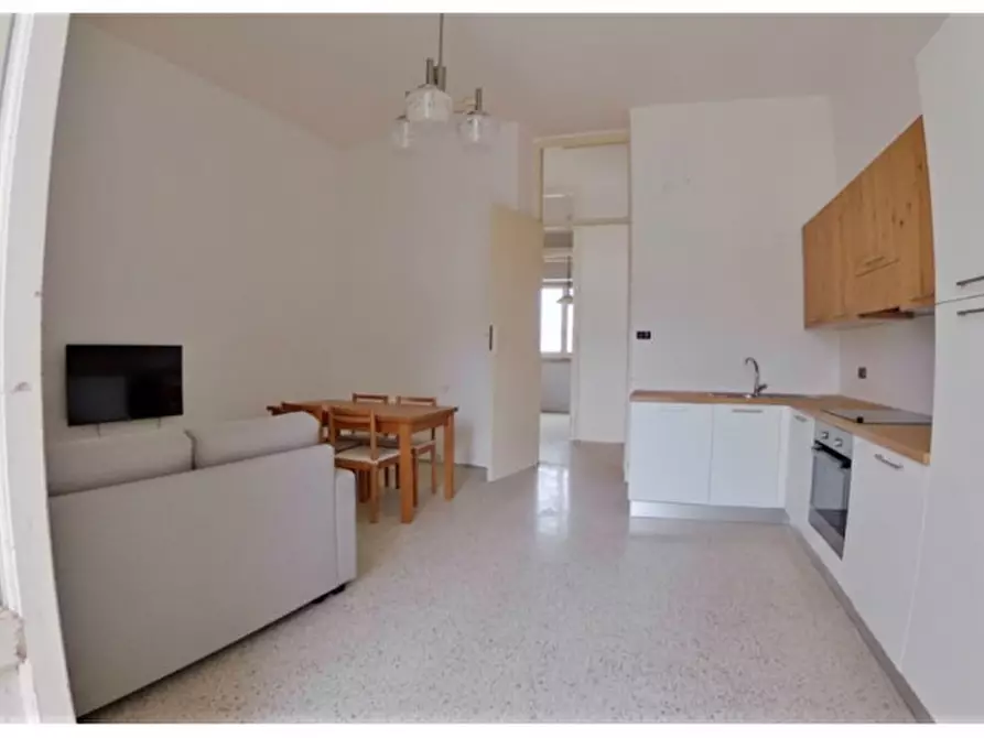 Immagine 36 di Appartamento in vendita  in De Gasperi a Fasano