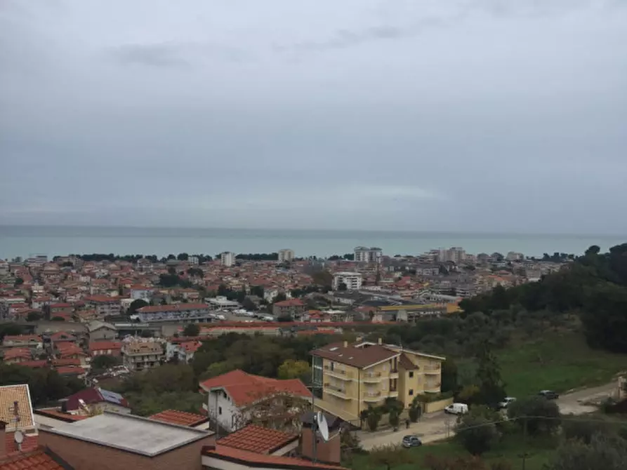 Immagine 16 di Appartamento in affitto  in Via Chiappinello a Montesilvano