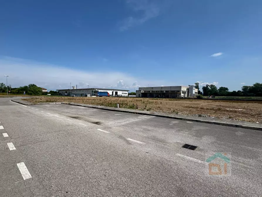 Immagine 7 di Terreno in vendita  in Via remis a San Vito Al Torre