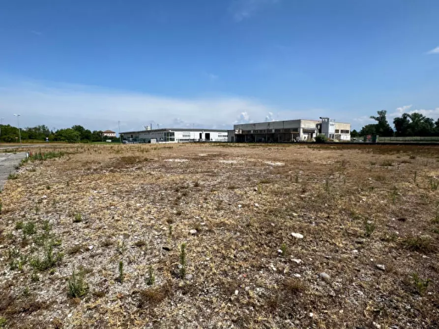 Immagine 19 di Terreno in vendita  in Via remis a San Vito Al Torre