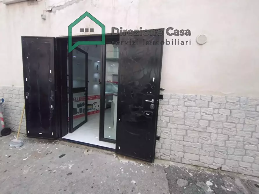 Immagine 7 di Negozio in affitto  in Via Abate minichini, 52 a Napoli