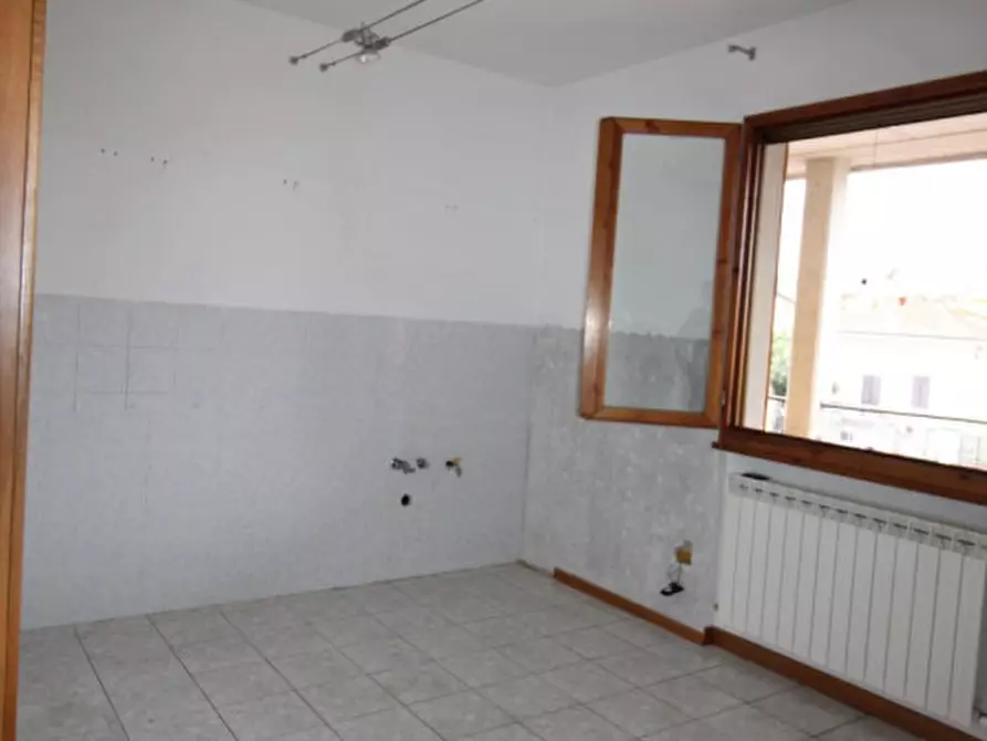 Immagine 12 di Ufficio in affitto  in VIA VERDI a Montevarchi