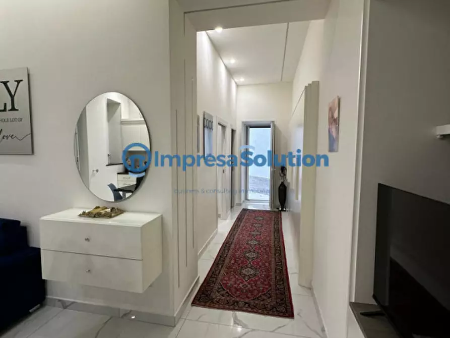 Immagine 23 di Appartamento in vendita  in Via Cesare Rosaroll a Napoli