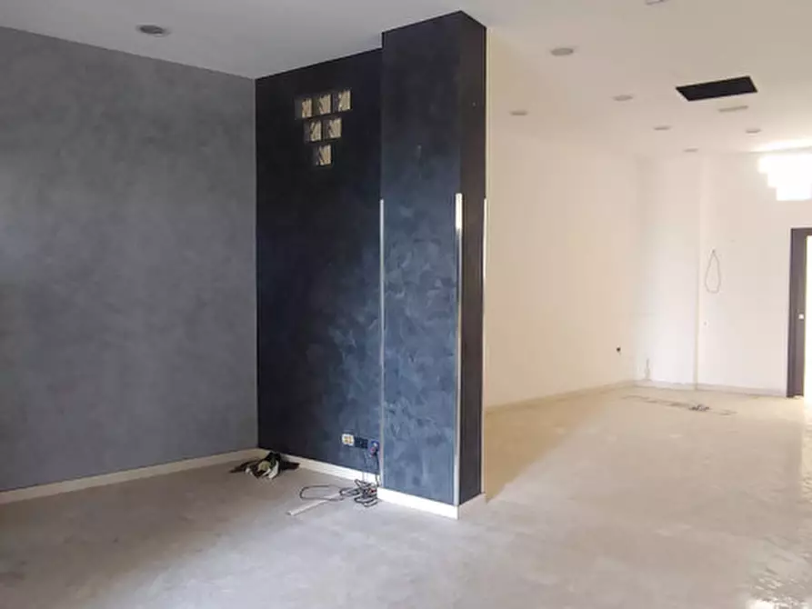 Immagine 2 di Negozio in vendita  in via degli oleandri a Santa Lucia Del Mela