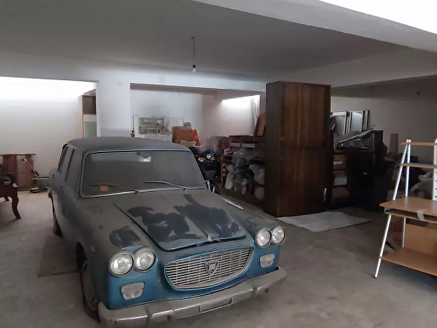 Immagine 8 di Negozio in vendita  in via degli oleandri a Santa Lucia Del Mela