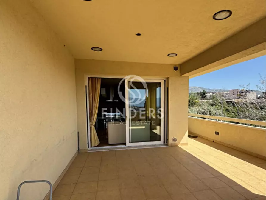 Immagine 9 di Appartamento in vendita  in Via Vallone Menga a Reggio Di Calabria