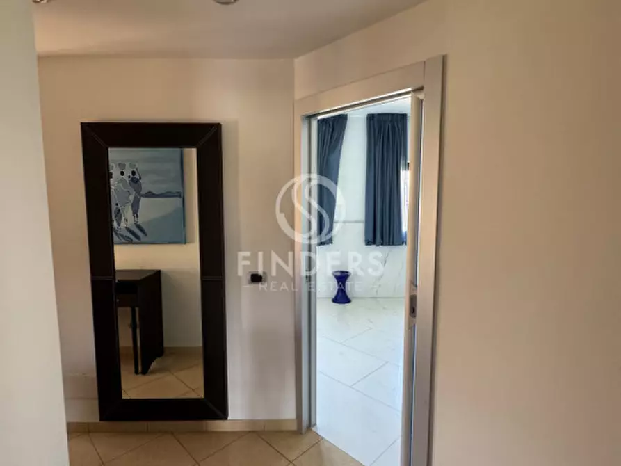 Immagine 16 di Appartamento in vendita  in Via Vallone Menga a Reggio Di Calabria