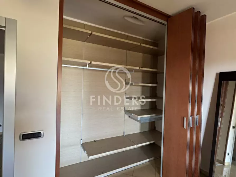 Immagine 30 di Appartamento in vendita  in Via Vallone Menga a Reggio Di Calabria