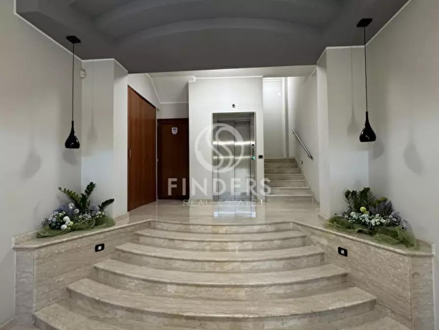 Immagine 31 di Appartamento in vendita  in Via Vallone Menga a Reggio Di Calabria