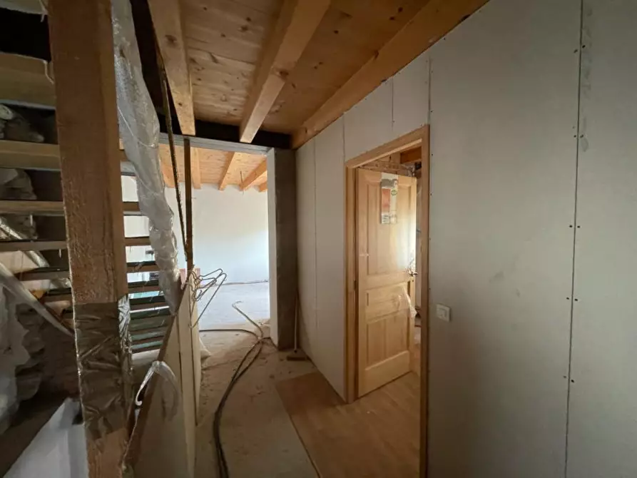 Immagine 10 di Villetta a schiera in vendita  a Tregnago