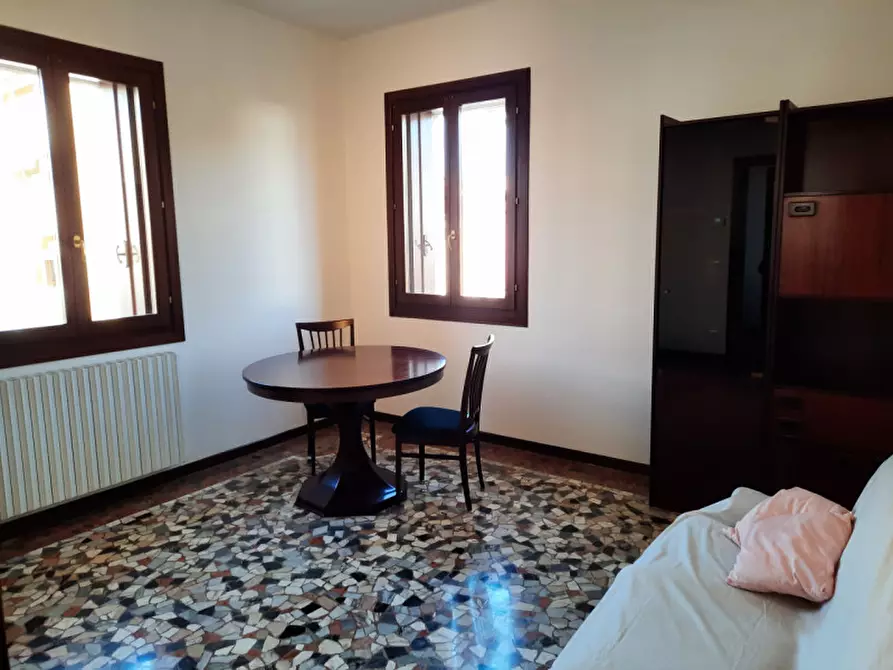 Immagine 5 di Appartamento in affitto  in Via Pier Eleonoro Negri a Vicenza