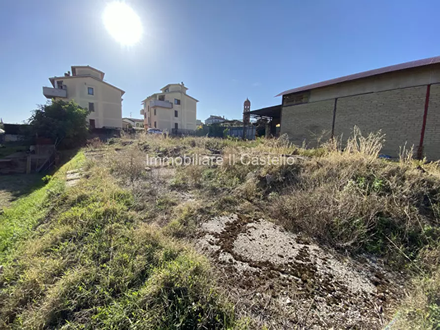 Immagine 1 di Terreno in vendita  a Castiglione Del Lago