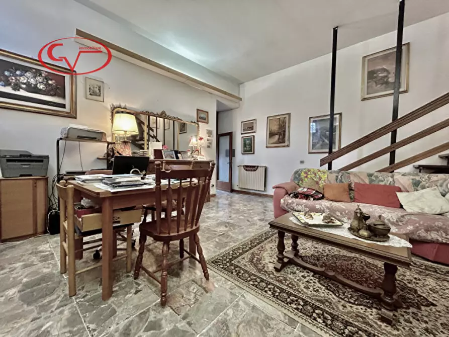 Immagine 3 di Appartamento in vendita  in Via Fabbrini a Cavriglia