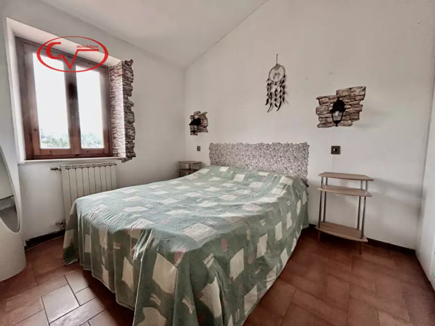 Immagine 7 di Appartamento in vendita  in Via Fabbrini a Cavriglia