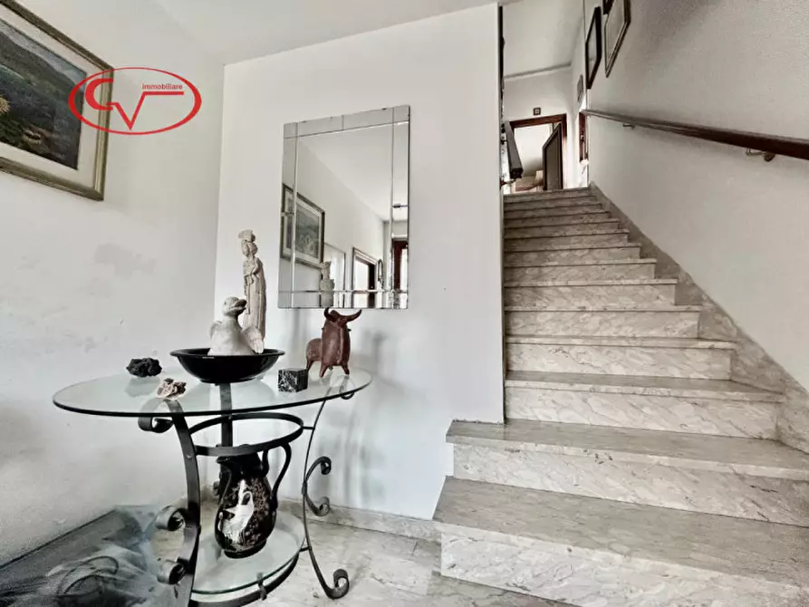 Immagine 10 di Appartamento in vendita  in Via Fabbrini a Cavriglia