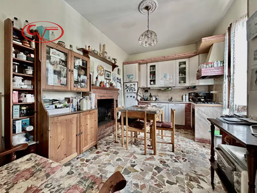 Immagine 11 di Appartamento in vendita  in Via Fabbrini a Cavriglia