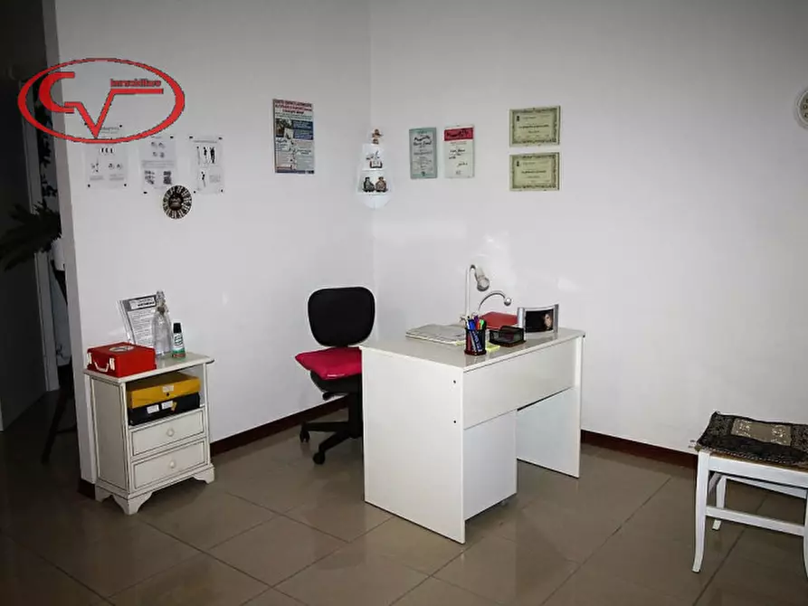 Immagine 5 di Ufficio in affitto  in VIA SPARTACO LAVAGNINI a San Giovanni Valdarno