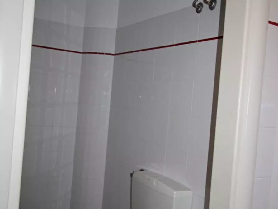 Immagine 9 di Ufficio in affitto  in VIA SPARTACO LAVAGNINI a San Giovanni Valdarno