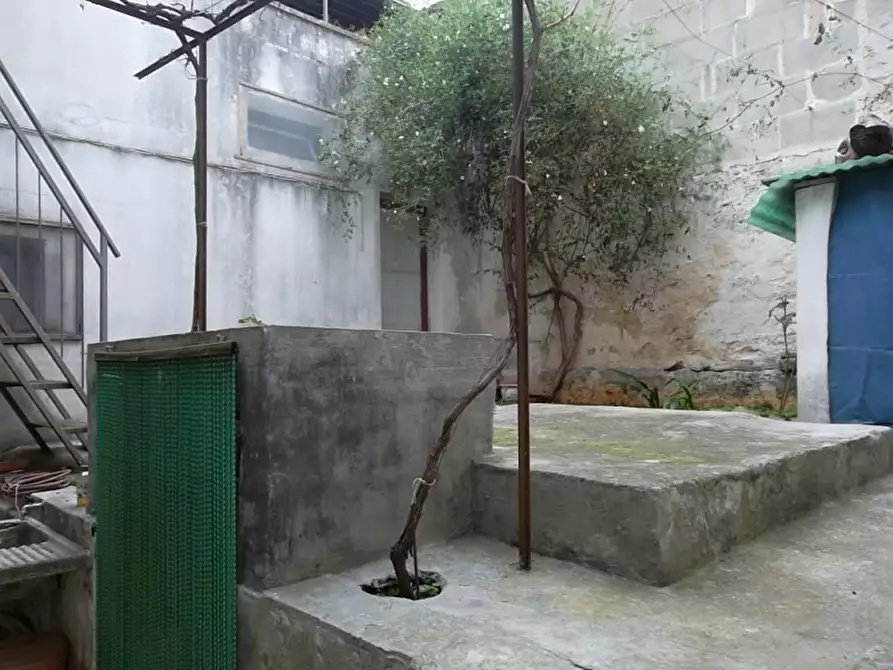 Immagine 14 di Casa indipendente in vendita  a Parabita