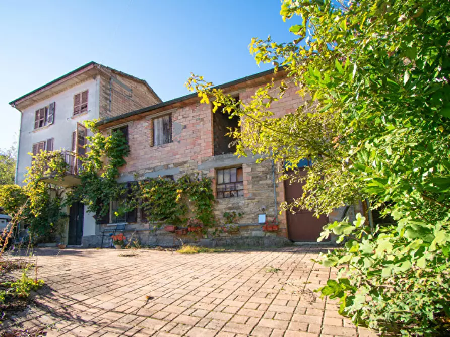 Immagine 2 di Casa indipendente in vendita  a Bore