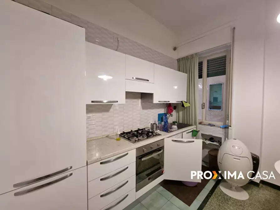 Immagine 10 di Appartamento in affitto  in Via Salvatore Calenda 18 a Salerno