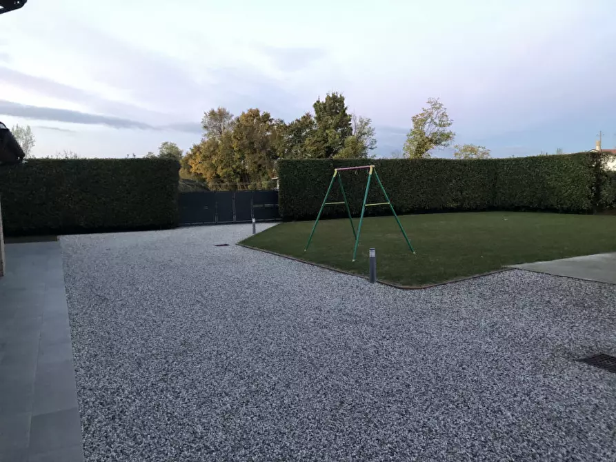 Immagine 4 di Casa bifamiliare in vendita  a Noale