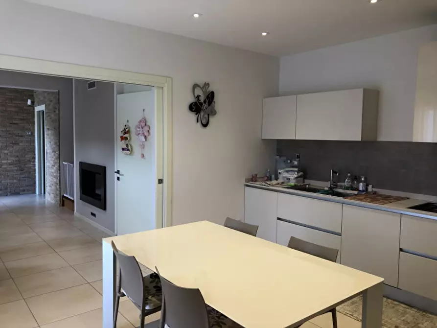 Immagine 8 di Casa bifamiliare in vendita  a Noale