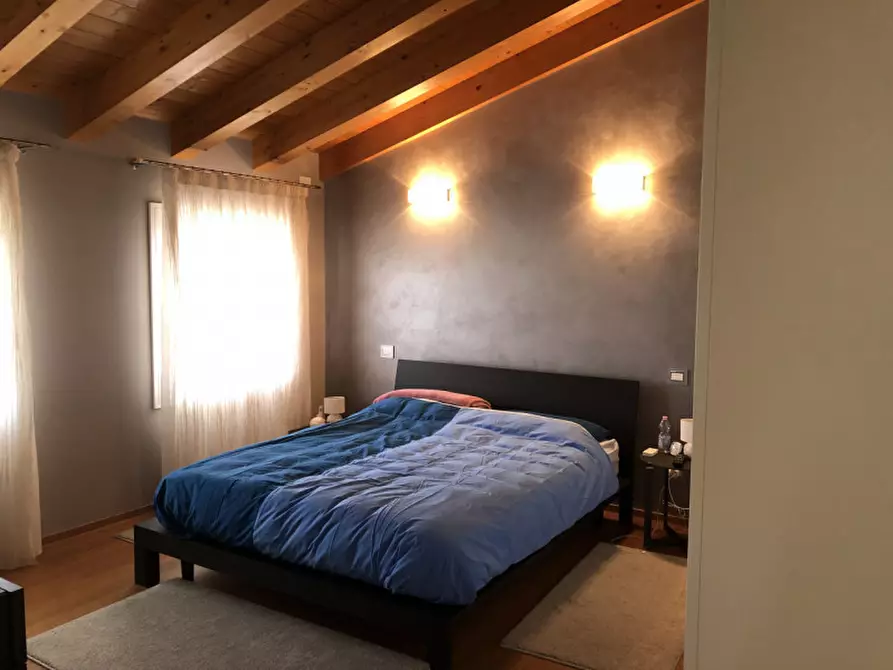 Immagine 15 di Casa bifamiliare in vendita  a Noale