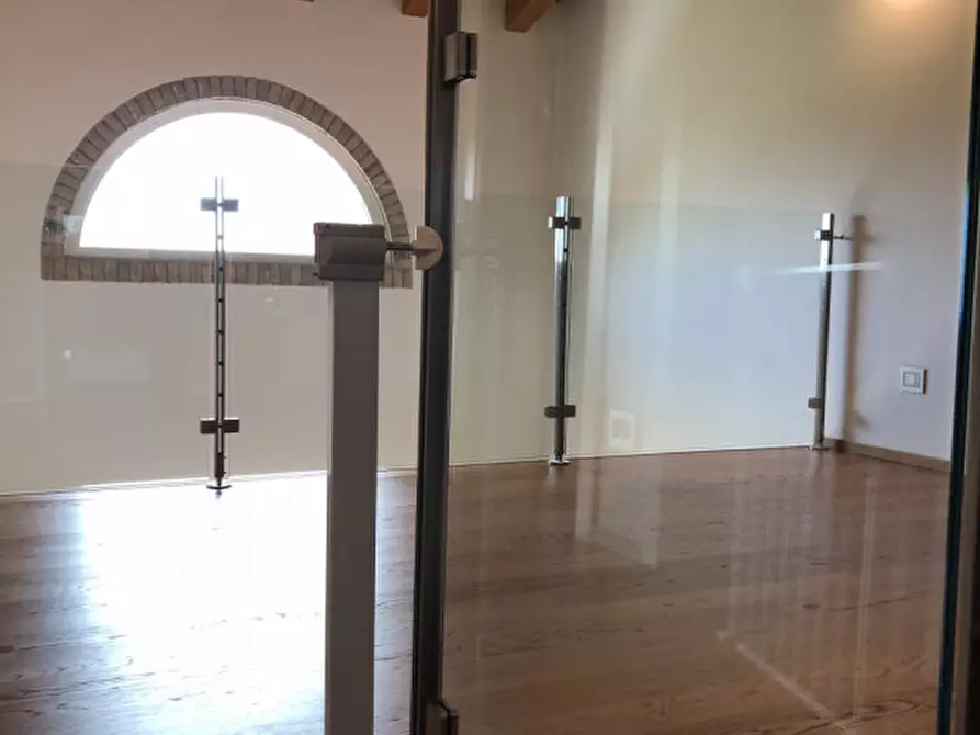 Immagine 24 di Casa bifamiliare in vendita  a Noale