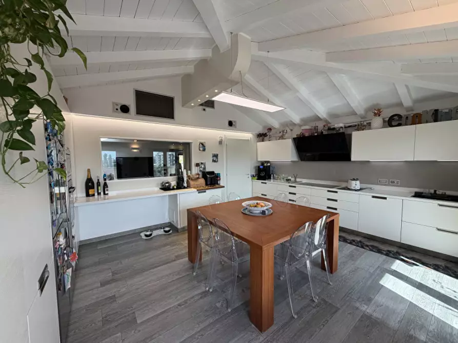 Immagine 6 di Appartamento in vendita  in Via Gobetti a Buccinasco