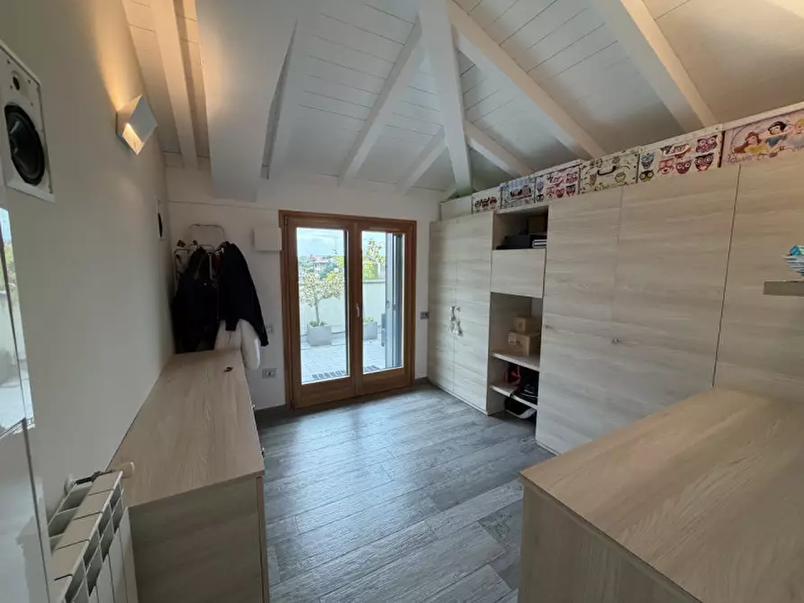 Immagine 16 di Appartamento in vendita  in Via Gobetti a Buccinasco