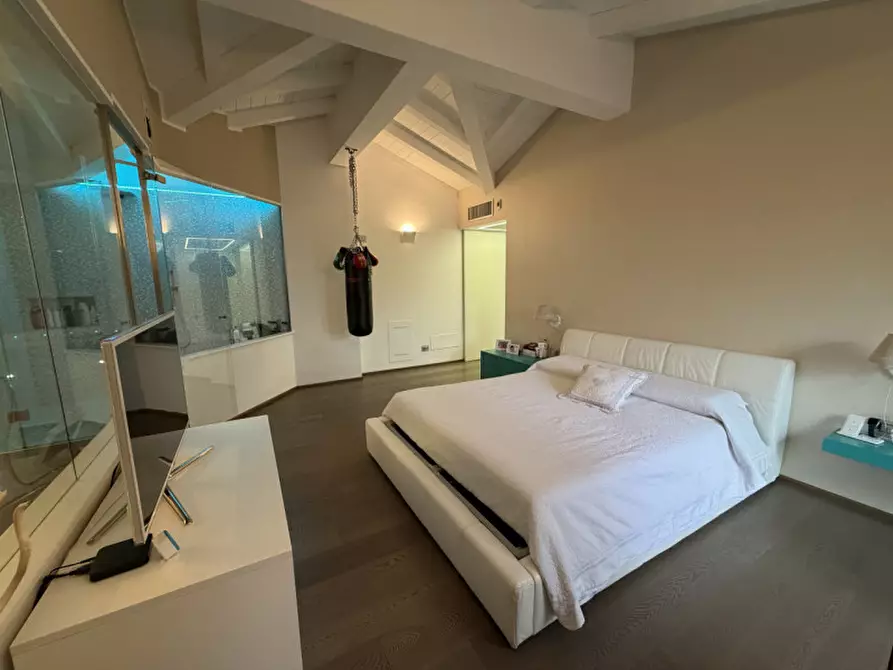 Immagine 31 di Appartamento in vendita  in Via Gobetti a Buccinasco